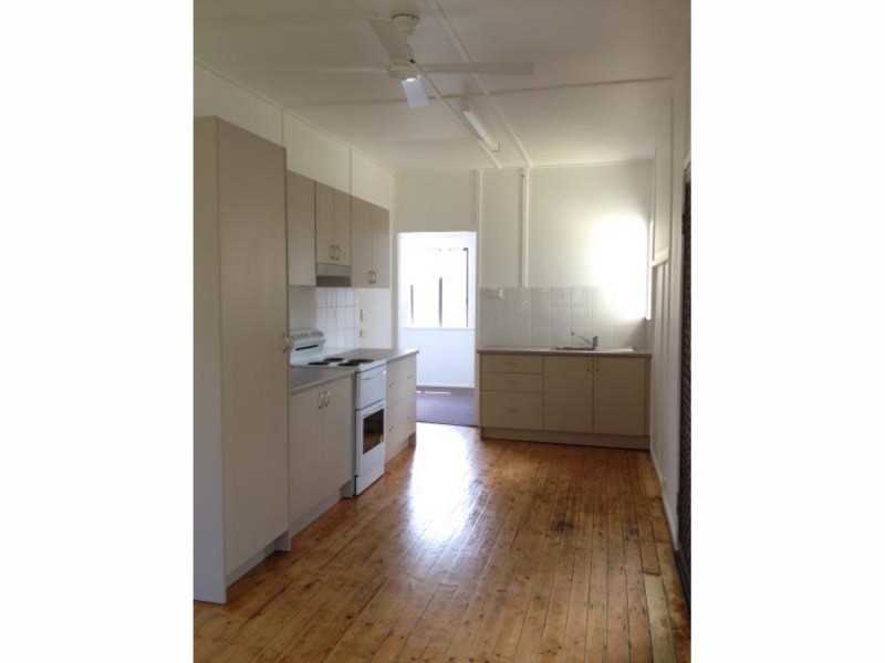 75 Hamilton Avenue, Wandal QLD 4700